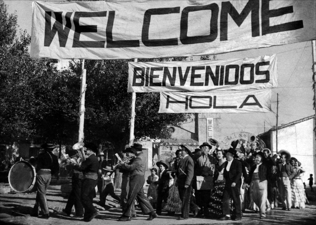 welcome_hola_bienvenidos.jpg