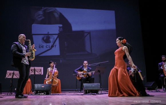 © Enrique Martínez | Arco y tacón